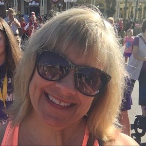 Meet your Posher, Kathy